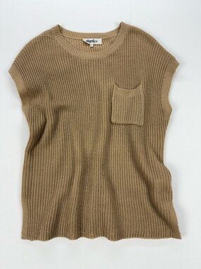 Haptics Medium Chunky Knit Top Lagenlook Oversized Boxy Pocket Beige Minimalist